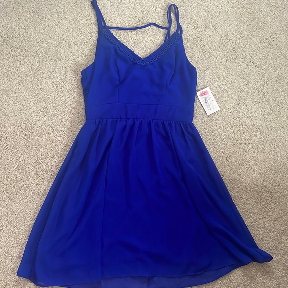 Royal blue B. Darlin short formal dress. Size 3/4 but fits more like a 2.